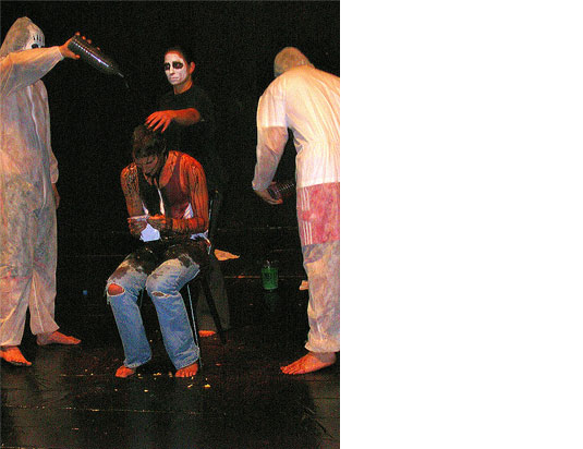 Torturing a monkey - Bild 04