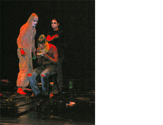 Torturing a monkey - Bild 08