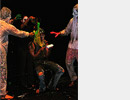 Torturing a monkey - Bild 09